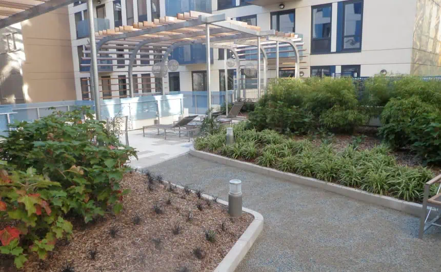Modern Courtyard with Pergola at 800 10th Avenue, NY