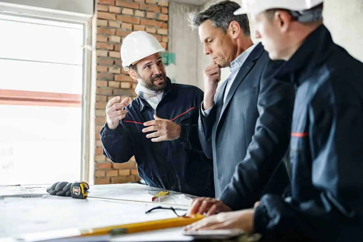 What to avoid when hiring a commercial roofing company