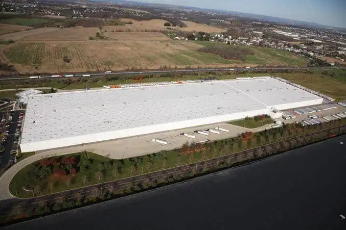 Metal warehouse roof on the Nestle Building